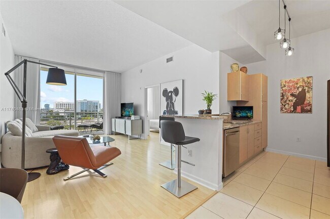 Building Photo - 2775 NE 187th St Unit PH2