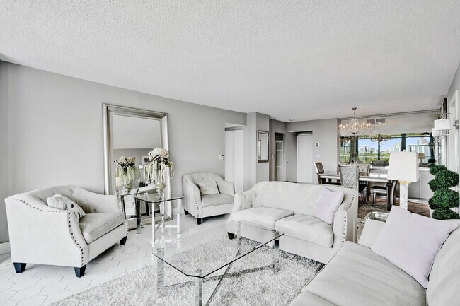 Photo - 3701 N Country Club Dr Unit 605