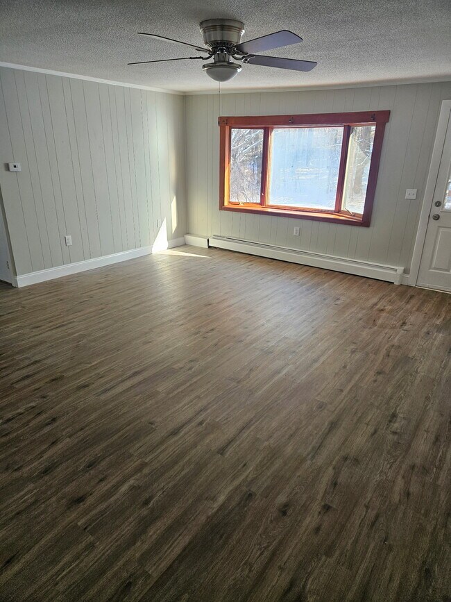 Photo - 414 Front St Unit 1