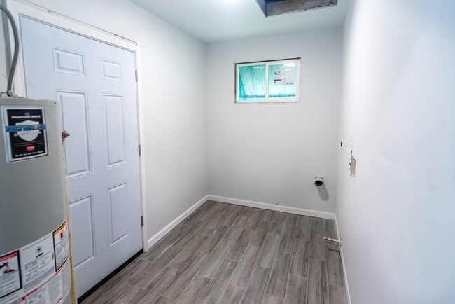 Photo - 2102 Norman St