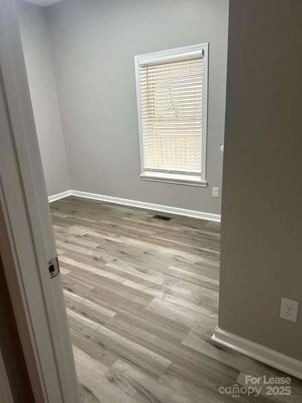 Photo - 117 W Henderson St