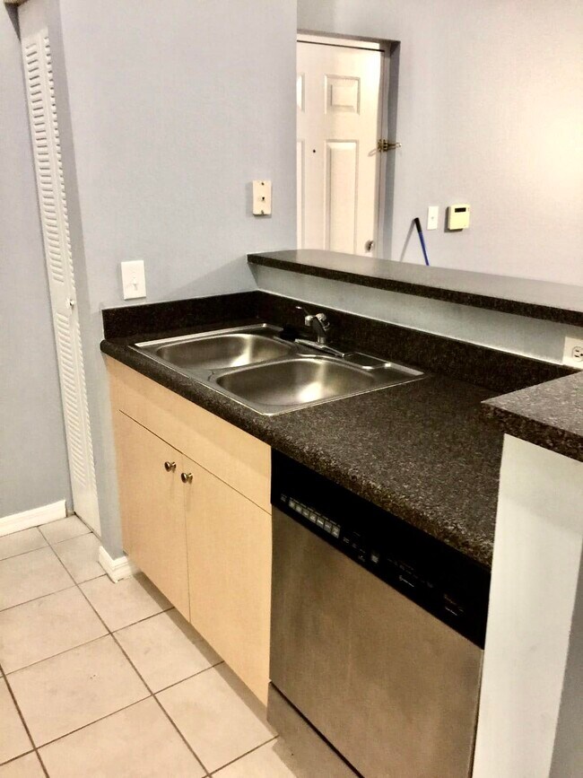 Photo - 4241 San Marino Blvd Unit 306