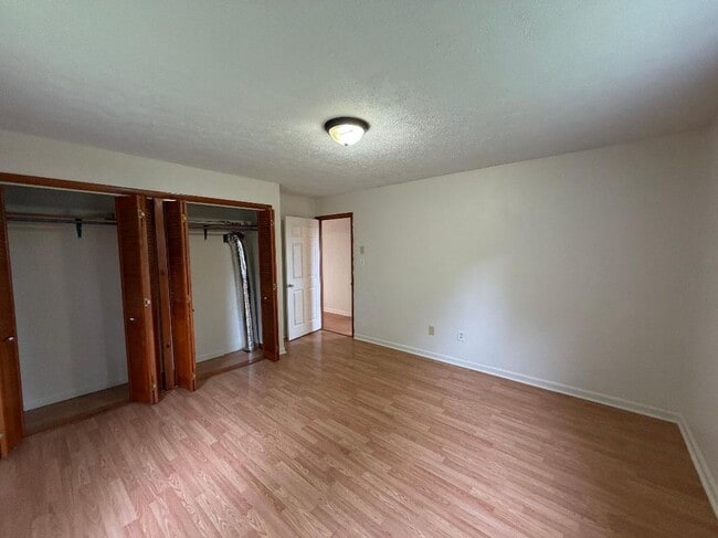 Photo - 304 Reservoir St