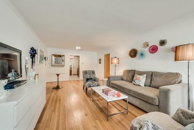 Photo - 6525 E Mockingbird Ln