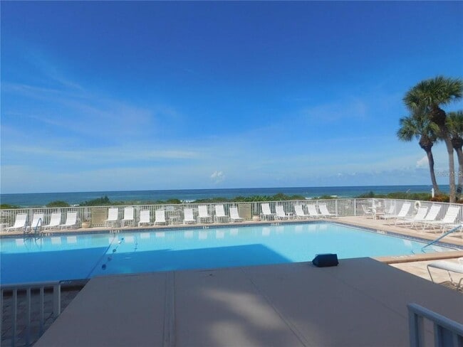 Photo - 627 Alhambra Rd Unit 603