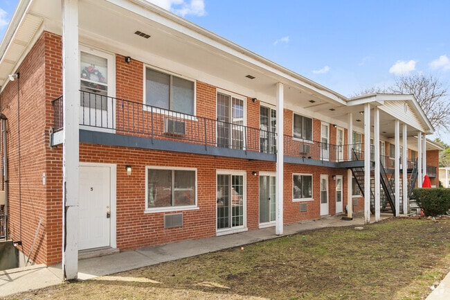 Building Photo - 323 N Princeton Ave Unit 5 Rental