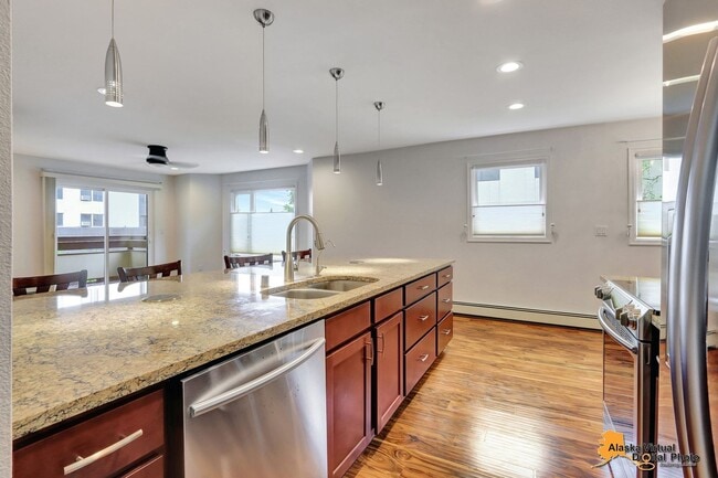 Photo - 1200 I St Unit 615