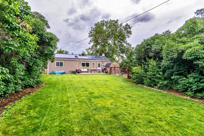 Photo - 3388 S Holly St