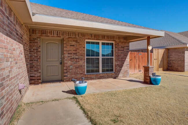 Photo - 8806 16th St