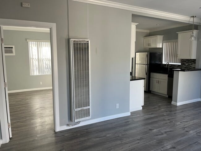 Photo - 1101 Waterloo St Unidad 1105