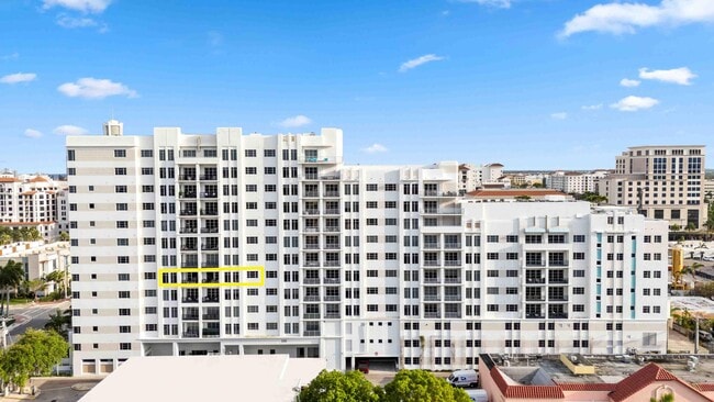 Building Photo - 155 E Boca Raton Rd Unit 611