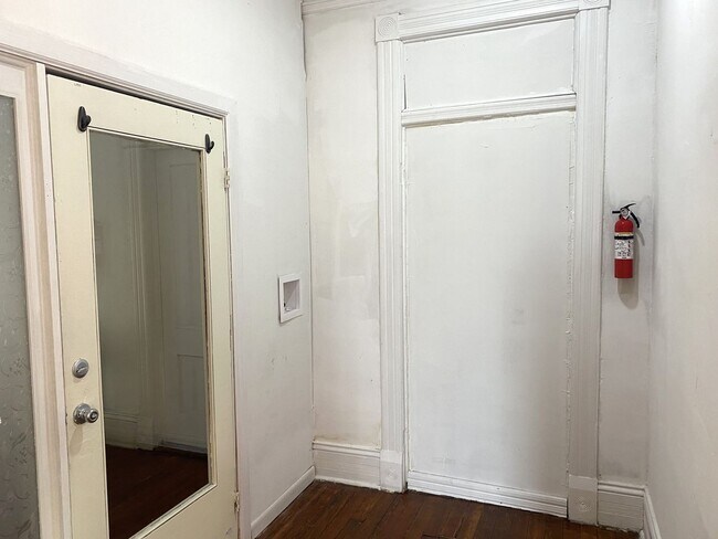 Photo - 871 Mulberry St Unit D