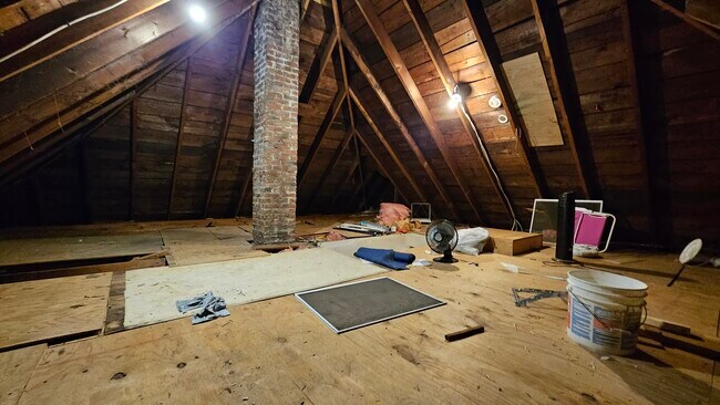 Photo - 52 Greycliff Rd