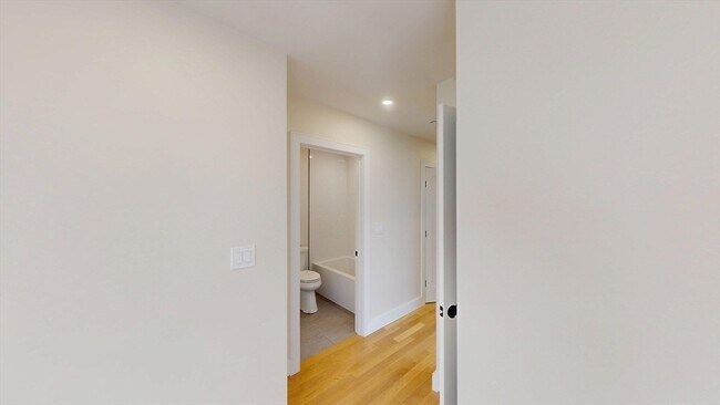 Photo - 59 Gove St Unit 4