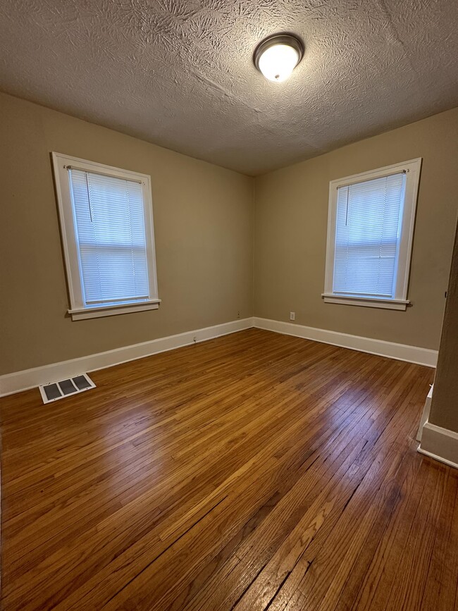 Photo - 1713 N Church St