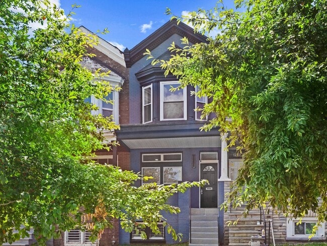 Photo - 2903 Winchester St
