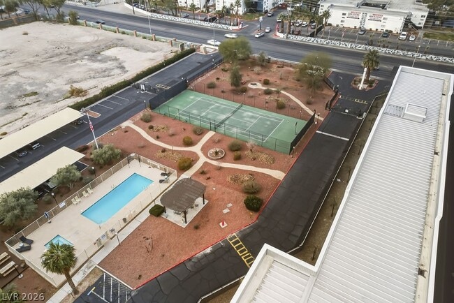 Photo - 3930 University Center Dr Unit 511