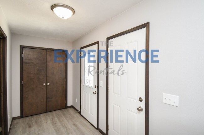 Photo - 3704 S Outfield Cir