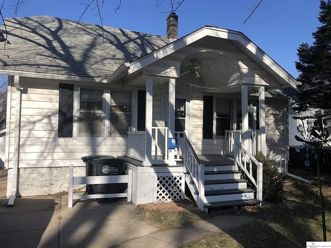 Photo - 6116 Pinkney St
