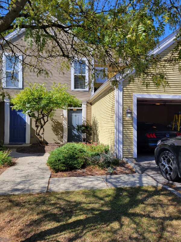 Photo - 1691 Quarry Trace