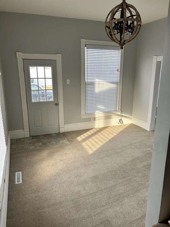 Photo - 57 E Ash St Townhome