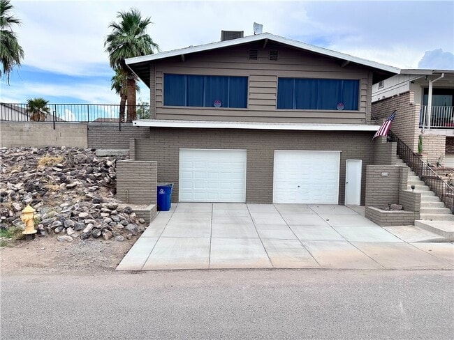 Photo - 1470 Riverfront Dr