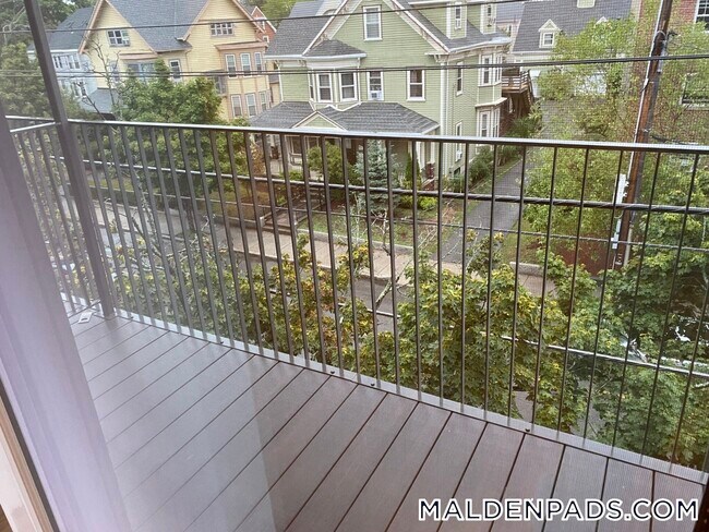 Photo - 134 Summer St Unidad 45