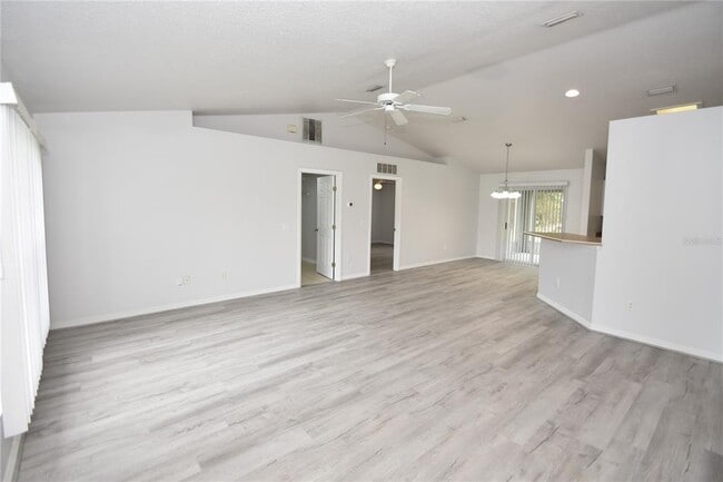 Photo - 6 Rosedale Pl