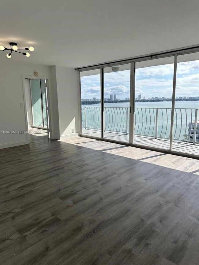 Photo - 7601 E Treasure Dr Unit 1823