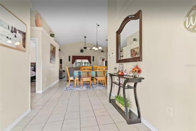 Photo - 100 Cardinal Ct