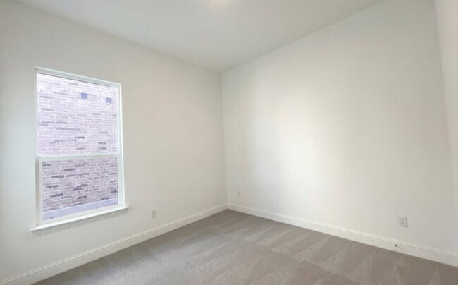 Photo - 8642 Steiger Trl