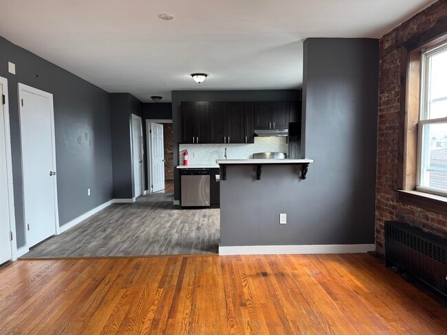 Photo - 7880-80 Carmer Ave Unit 4