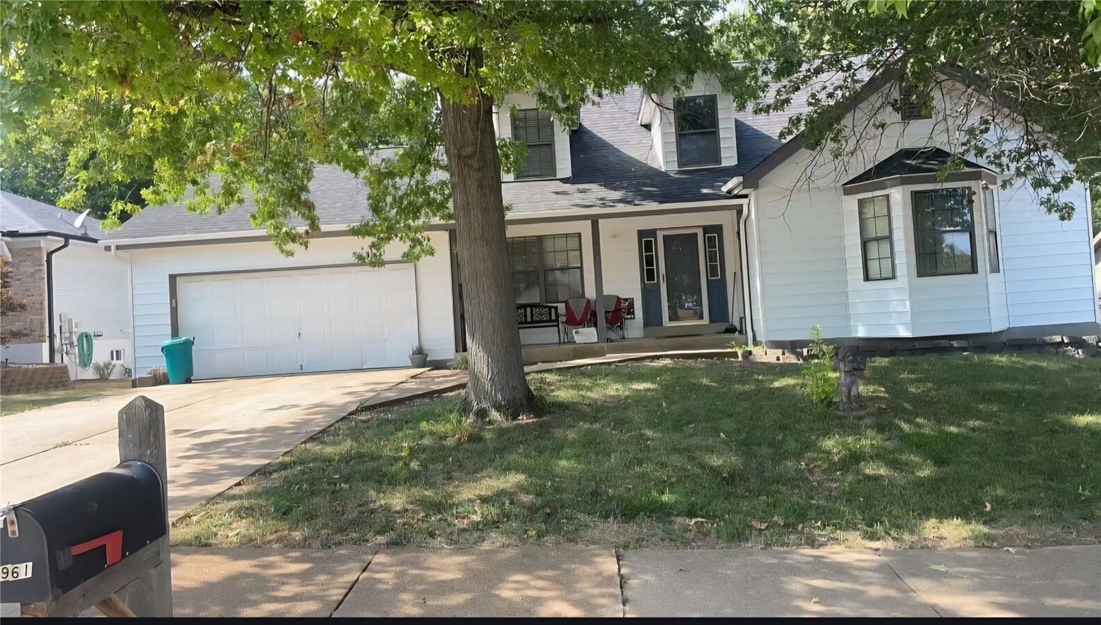 Photo - 961 Villa Gran Way