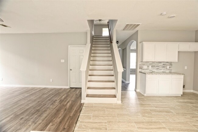 Photo - 18315 Water Mill Dr