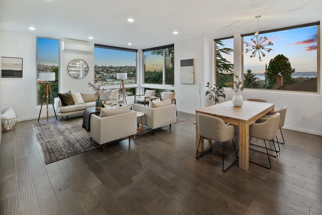 Urban luxury home with Views! - Urban luxury home with Views!