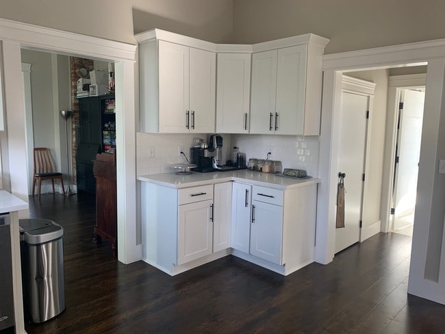 Photo - 1803 S Weller St Unidad A