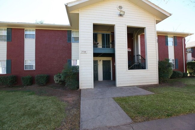 Photo - 2502 N Kelley Ave Unit #2502
