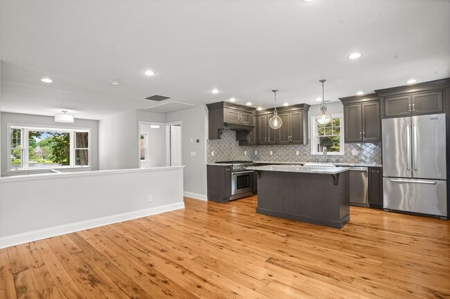 Photo - 18 Cary Rd