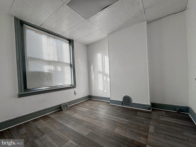 Photo - 1715 N Marston St