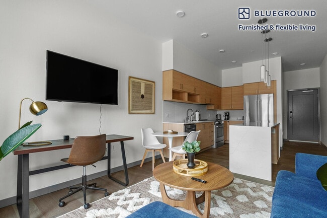 Photo - 11903 NE 128th St Unit FL1-ID685