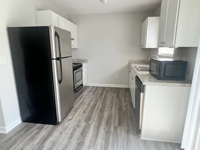 Photo - 4111 Glenshire Way