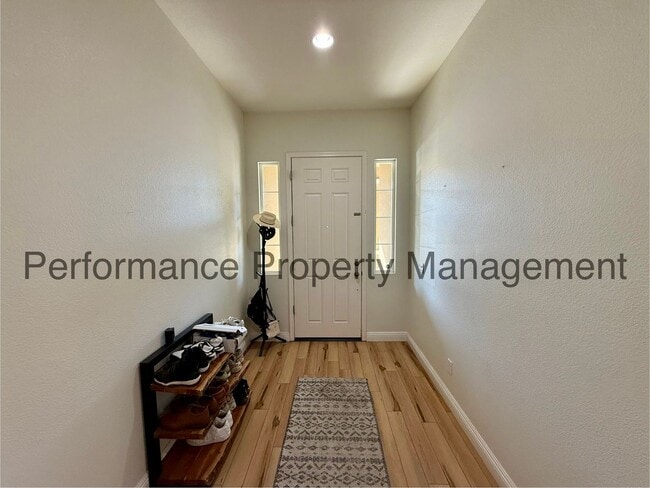 Photo - Gorgeous 5 Bed/3 Bath Rio Bravo Home w/ RB...