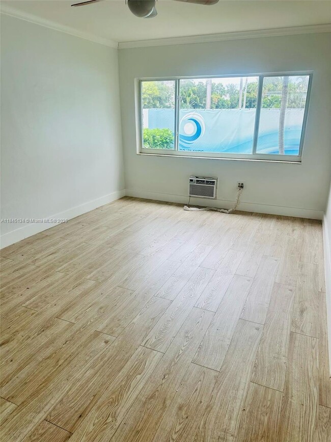 Photo - 9281 W Bay Harbor Dr Unit 6