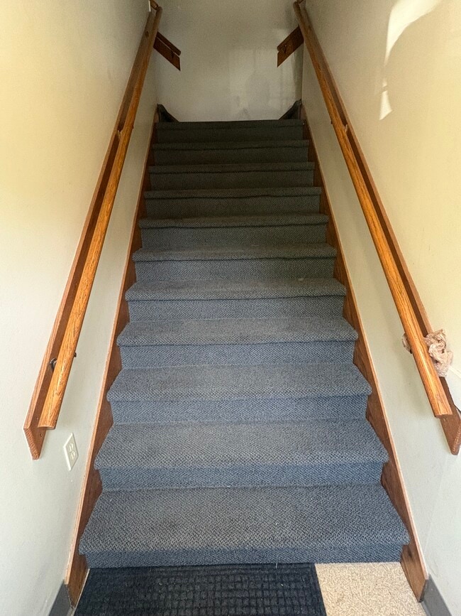 Photo - 119 E Welcome Ave