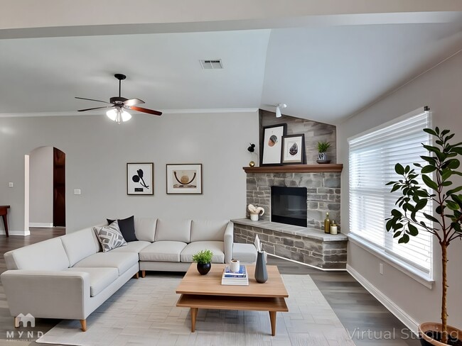 Photo - 512 SW 44th St