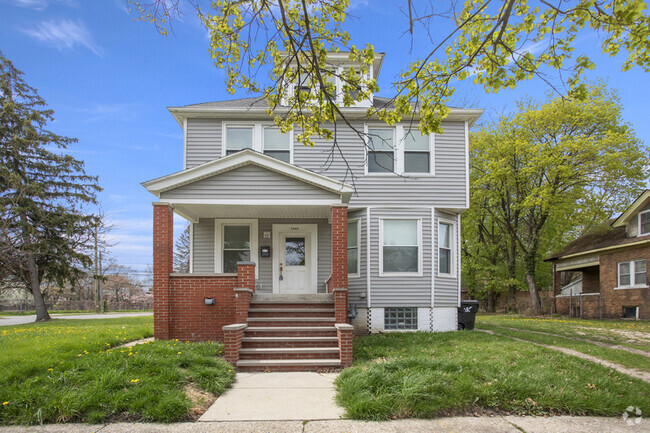 Building Photo - 2909 Fischer St Rental