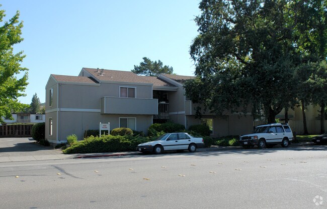 Apartments For Rent For Less Than 1 500 In Santa Rosa Ca Forrent Com