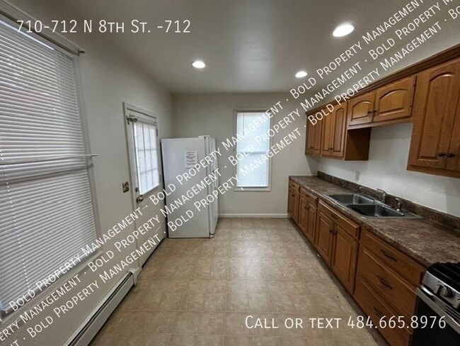 Photo - 710-712 N 8th St. -712-