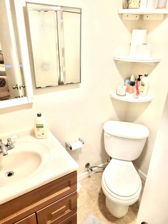 Photo - 10478 Neiretto Ct Unit Garden apartment