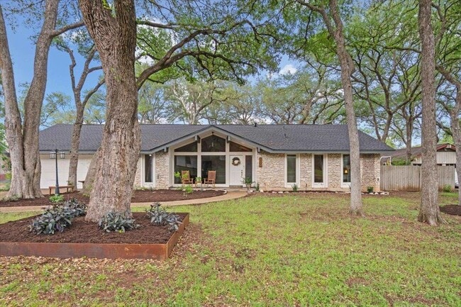 Photo - 9503 Castlewood Dr